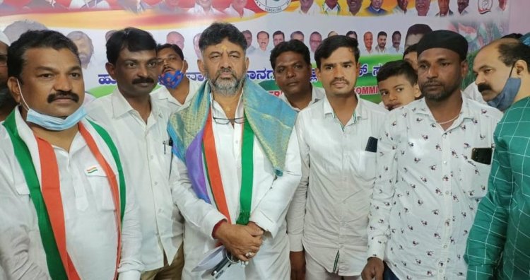 ಎಐಎಂಐಎಂಗೆ ಪ್ರಮುಖರ ಗುಡ್ ಬೈ-ಹರಿದ ಗಾಳಿಪಟ; ದರಗಾದ ಸೇರಿ ಹಲವರು ಕಾಂಗ್ರೆಸ್ಗೆ