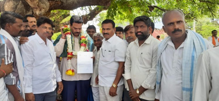 ಶಿಶುವಿನಹಾಳ ಶರೀಫರ ಹಾಗೂ ಗೋವಿಂದಭಟ್ಟರ ಗದ್ದುಗೆ ದರ್ಶನ ಪಡೆದ ಸಿ.ಸಿ ಪಾಟೀಲ