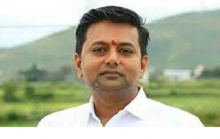 ಕೆಟ್ ಬೆಟ್ಟಿಂಗ್ , ಕ್ಯಾಸಿನೊ ದಂಧೆ ಆರೋಪ : ಕೇಸ್ ದಾಖಲಾಗುತ್ತಿದ್ದಂತೆ ನಟ ದೊಡ್ಡಣ್ಣನ ಅಳಿಯ ವಿದೇಶಕ್ಕೆ ಪರಾರಿ