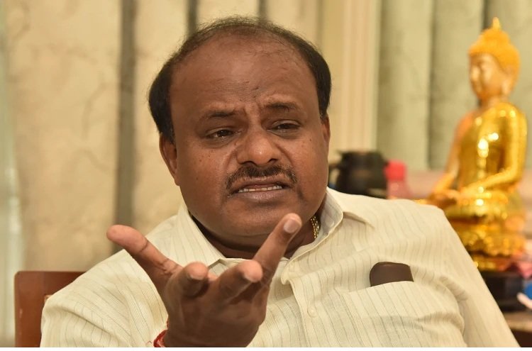 ಜೆಡಿಎಸ್ ತೊರೆದು ಬಿಜೆಪಿ ಸೇರಿದ ಹೆಚ್.ಟಿ. ಬಳಿಗಾರ್