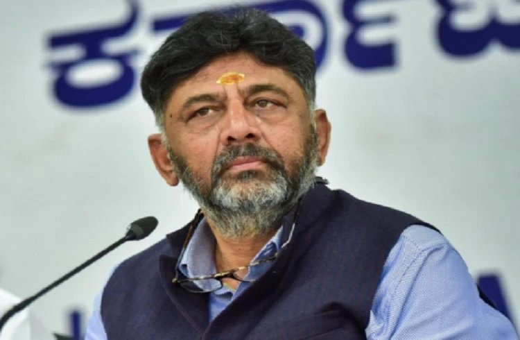 'ವೋಟರ್ ಐಡಿ' ಅಕ್ರಮ ಆರೋಪ : ಮಾನನಷ್ಟ ಕೇಸ್ ಹಾಕಿ, ನಾವು ಎದುರಿಸಲು ಸಿದ್ದ ಎಂದ ಡಿಕೆಶಿ