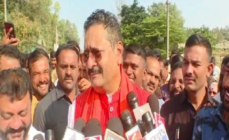 ರಮೇಶ್ ಜಾರಕಿಹೊಳಿ ಆದಷ್ಟು ಬೇಗ ಮಂತ್ರಿ ಆಗುತ್ತಾರೆ: ಯತ್ನಾಳ್ ಭರವಸೆ