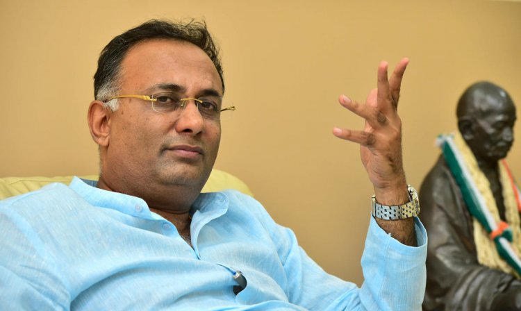 ಬೊಮ್ಮಾಯಿಯವರೇ ಇಷ್ಟೇ ಸಾಕು ನಿಮ್ಮ ಪಕ್ಷದ ಯೋಗ್ಯತೆ, ಸಂಸ್ಕಾರ ಅರಿಯಲು - ದಿನೇಶ್ ಗುಂಡೂರಾವ್