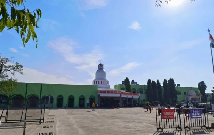 ಮೈಸೂರಿನ ಬೆನ್ನಲ್ಲೇ ಬೆಂಗಳೂರಿಗೂ ಕಾಲಿಟ್ಟ ಗುಂಬಜ್ ವಿವಾದ : KPTCL ಕಟ್ಟಡದ ಬಗ್ಗೆ ಹಿಂದೂಪರ ಸಂಘಟನೆಗಳ ಕಿಡಿ