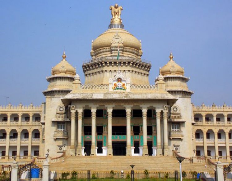 ರಾಜ್ಯದ ರೈತರಿಗೆ ಗುಡ್ ನ್ಯೂಸ್ : `ಪಹಣಿ ತಿದ್ದುಪಡಿ'ಗೆ ತಹಶೀಲ್ದಾರ್ ಅಧಿಕಾರ ಅವಧಿ ವಿಸ್ತರಣೆ