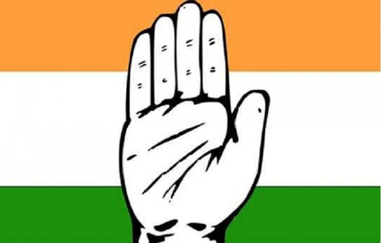 ವಿಜಯಪುರದಲ್ಲಿ ಕೈ ಕೈ ಮಿಲಾಯಿಸಿದ ಕಾಂಗ್ರೆಸ್ ಮುಖಂಡರು