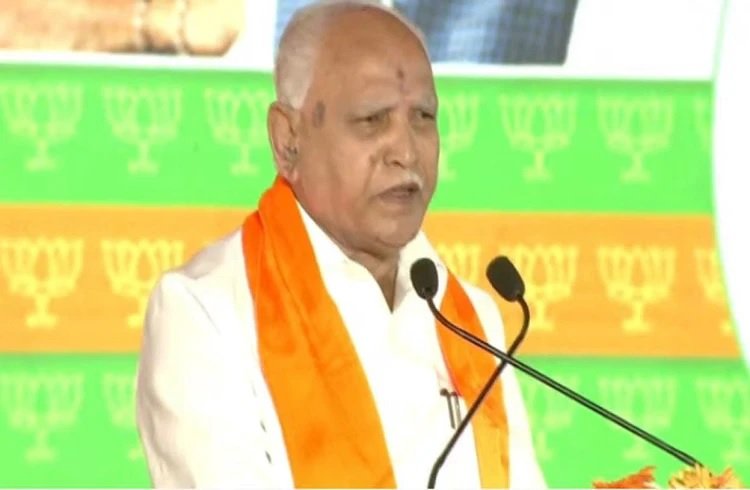 ವಿಪಕ್ಷ ನಾಯಕನಾಗಿ ಮಾತು ಸರಿಯಲ್ಲ: ಸಿದ್ದರಾಮಯ್ಯ ವಿರುದ್ಧ ಬಿಎಸ್ ವೈ ವಾಗ್ದಾಳಿ