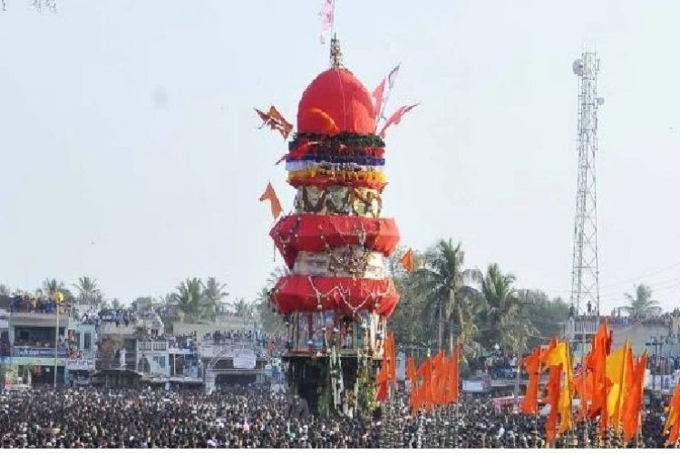 ವಿಜಯನಗರದಲ್ಲಿ ಶ್ರೀಗುರು ಕೊಟ್ಟೂರೇಶ್ವರನ ರಥೋತ್ಸವ; 85 ಅಡಿ ಎತ್ತರದ ರಥ ಎಳೆದು ಪುನೀತಾರದ ಭಕ್ತರು