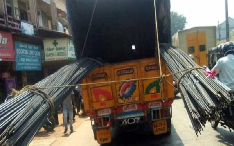 ತೆರೆದ ವಾಹನಗಳಲ್ಲಿ ಅಪಾಯಕಾರಿ ಸರಕು ಸಾಗಾಟ: ಅಪಾಯಕ್ಕೆ ಆಹ್ವಾನ