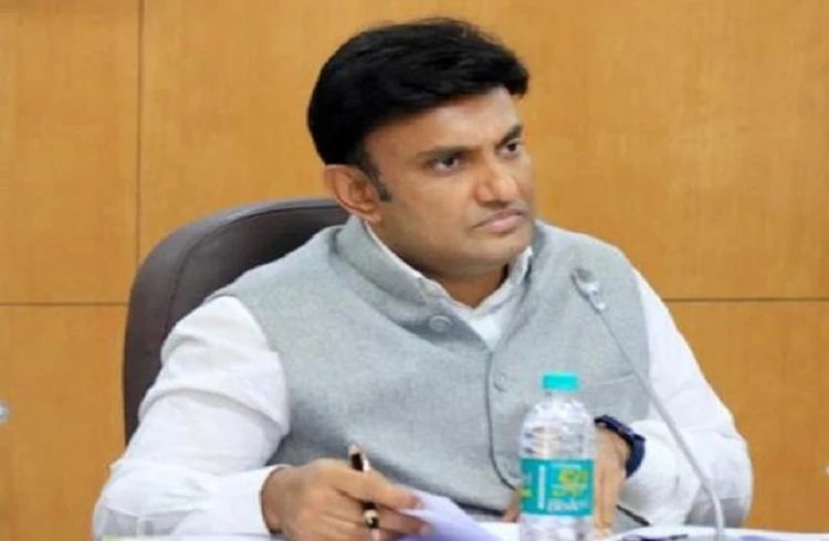 ರಾಜ್ಯದಲ್ಲಿ ` H3N2' ವೈರಸ್ ಆತಂಕ : ಇಂದು ಸಚಿವ ಸುಧಕಾರ್ ನೇತೃತ್ವದಲ್ಲಿ ಮಹತ್ವದ ಸಭೆ