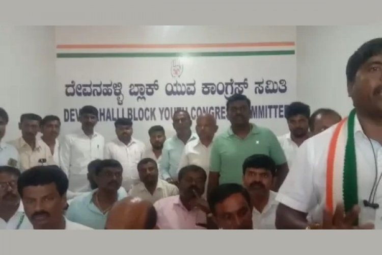 ಕಾಂಗ್ರೆಸ್ ಒಳಗೆ ಭಿನ್ನಮತ ಸ್ಫೋಟ; ಸಾಮೂಹಿಕ ರಾಜೀನಾಮೆಗೆ ಮುಂದಾದ ಸದಸ್ಯರು