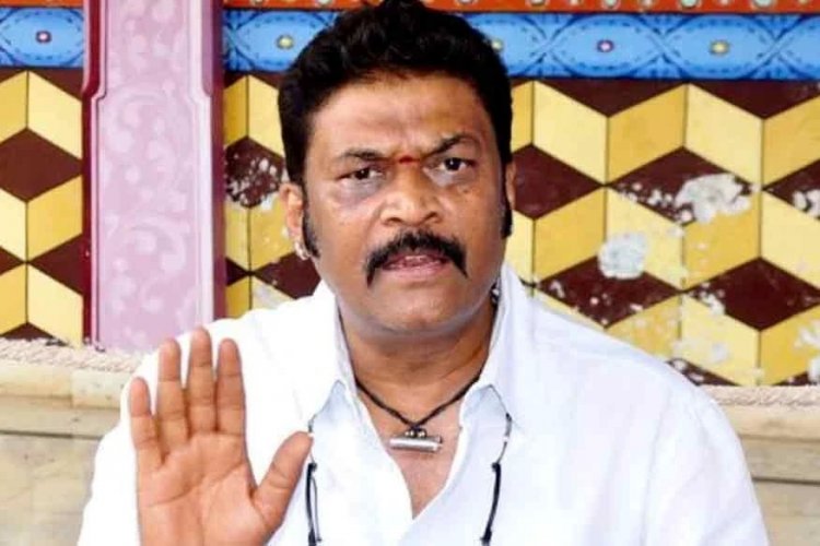 50 ಲಕ್ಷ ರೂ. ಕೊಡುವಂತೆ ಸಚಿವ ಆನಂದ್ ಸಿಂಗ್ ಗೆ ಬ್ಲ್ಯಾಕ್ ಮೇಲ್