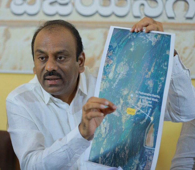 ಸಚಿವ ಆನಂದ್ ಸಿಂಗ್ರಿಂದ ಹಿಂದೂಗಳ ಭಾವನೆಗೆ ಧಕ್ಕೆ ಆರೋಪ