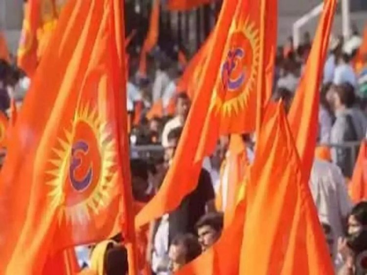 ರಾಮನವಮಿ ಮೆರವಣಿಗೆ ವೇಳೆ ಮಸೀದಿ ಬಳಿ ಕೇಸರಿ ಧ್ವಜ ಹಾರಿಸಿದ ನಾಲ್ವರ ಬಂಧನ