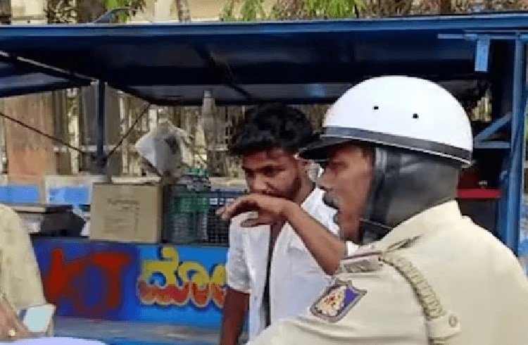ಹಾಸನದಲ್ಲಿ ಯುವತಿಯ ಕೈ ಹಿಡಿದು ಎಳೆದು ಚುಡಾಯಿಸಿದ ʼವಿಕೃತ ಕಾಮಿಗೆ ಹಿಗ್ಗಾಮುಗ್ಗಾ ಧರ್ಮದೇಟುʼ